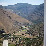 Kea 360 Villas- Dionysos Den فيلة