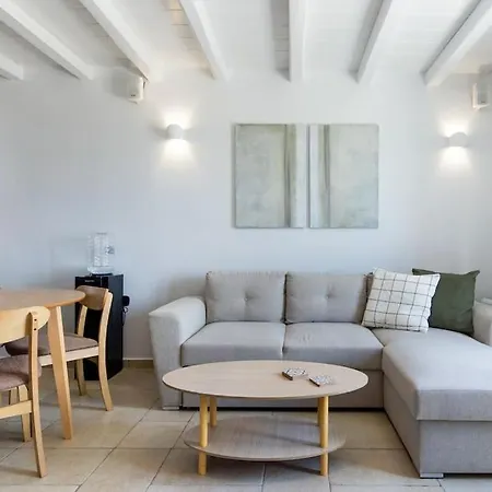 Willa Kea 360 Villas- Dionysos Den *