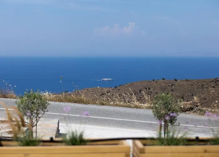 Kea 360 Villas- Dionysos Den * Korissia (Kea)